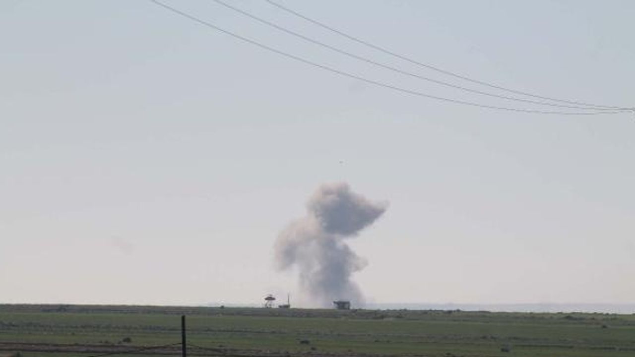 Savaş uçakları Kilis'in karşısındaki IŞİD hedeflerini vurdu