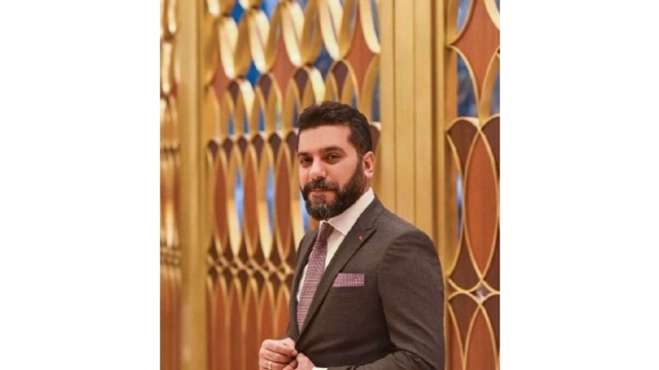 (yeniden)Abdullah Elbey Ak Parti'den milletvekili aday adayı olduğunu açıkladı