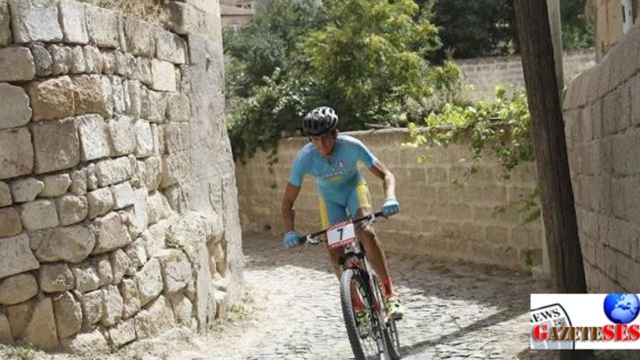 Bikers socialize with villagers in historical Nevşehir within festival