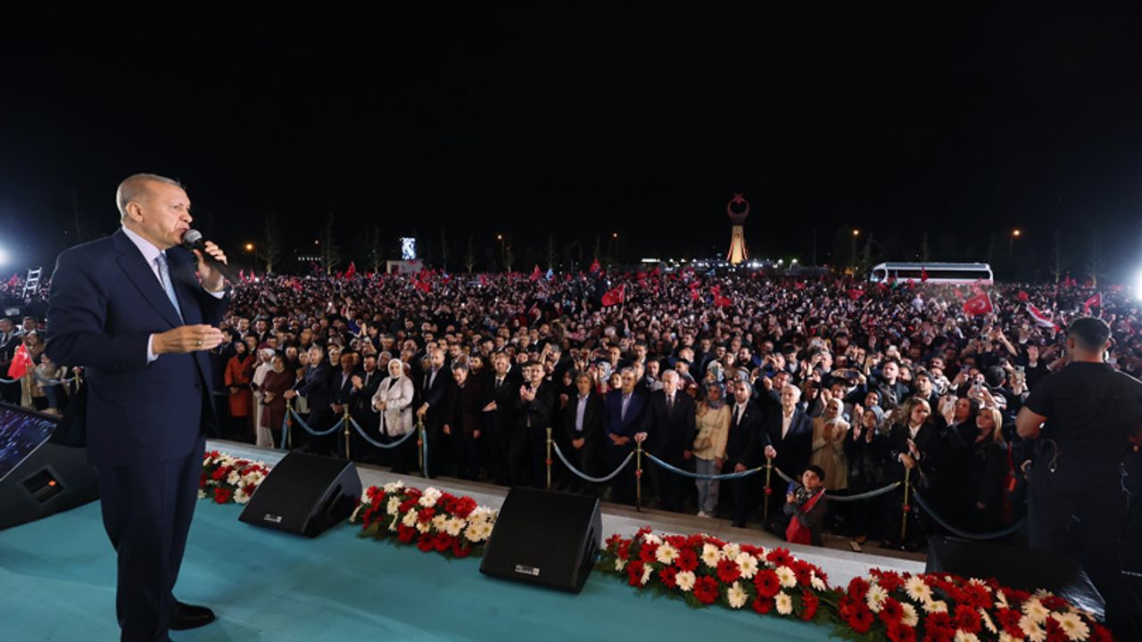Cumhurbaşkanı Erdoğan Külliyede 85 milyona hitap etti