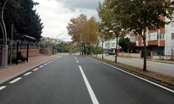 Derince Ertuğrul Gazi Caddesi’nde yol çizgileri çizildi