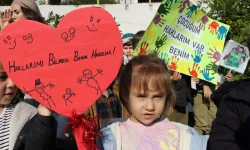 Kocaeli'nde çocuk haklarına dikkat çekildi