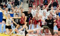 Gölcüklü voleybolcular Play Off'ta