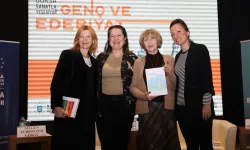 Ayşe Kulin'den Bursalı gençlere hayat dersleri