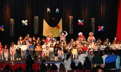 Balıkesir'de çocuk ve yetişkinlere tiyatro keyfi