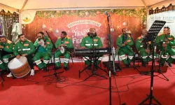 Bursa Osmangazi Meydanı'nda yeni yıl coşkusu