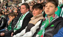 Erkan Aydın Bursaspor coşkusunu çocuklarla yaşadı
