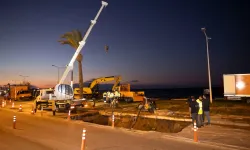 İZSU ekipleri Güzelbahçe-Narlıdere ana iletim hattındaki arızayı giderdi