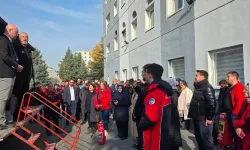 Kayseri Kocasinan'da personele acil durum tahliye ve yangın tatbikatı