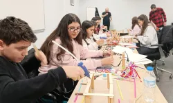 Bursalı öğrenciler eğlenerek yerinde öğrendi