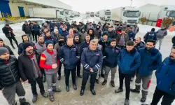 Migros'tan sonra BİM depo çalışanları da direnişe geçti