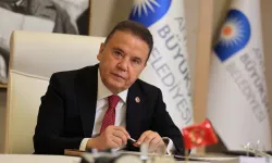 Muhittin Böcek hastaneye kaldırıldı