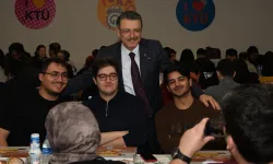Başkan Genç, KTÜ'lü öğrencilerle iftar sofrasında buluştu
