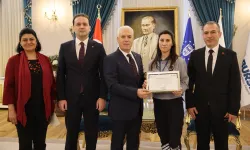 Bursa'da örnek görevliye Başkan Bozbey'den teşekkür