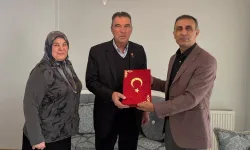 İzmit Belediyesi Gazileri unutmuyor