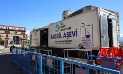 İzmit'te mobil aşeviyle her gün bin kişilik iftar
