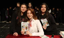 Nilüferli öğrenciler yazar Melis Sena Yılmaz ile buluştu