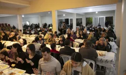 Ramazan'ın bereketi Güzelbahçe'de ortak sofrada paylaşıldı