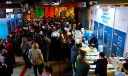 Sakaryalı çocuklar 'Edebiyat Fuarı'nda buluştu