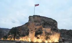 Tarihin kapıları yeniden açıldı