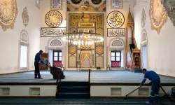 Bursa Yıldırım'da camilere bayram temizliği