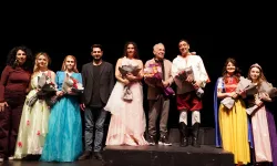 İstanbul Beylikdüzü'nde 3. Tiyatro Festivali tam not aldı