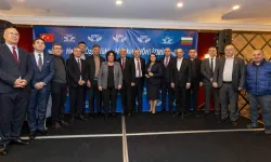 İzmir'de Başkan Tugay, Bulgaristan göçmenleriyle buluştu