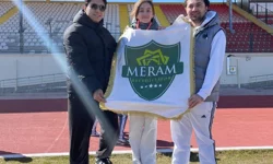 Konya'da Meramlı sporculardan okçulukta çifte başarı