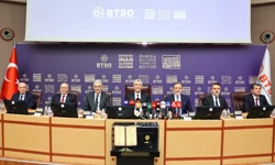 Bakan Bolat Bursa'da ekonomi mesajı verdi... İhracatta tarihi rekor kırdık