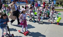 Bursa Mudanya'da miniklere 'scooter' şenliği