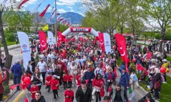 Denizli'de 23 Nisan Coşkusu çocuk koşusuyla başladı