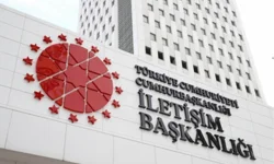 İletişim'den kamu internet sitelerinde 'yapay zekâ' hamlesi