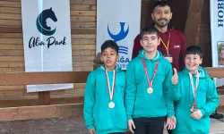 İzmir Aliağa'nın özel şampiyonlarından çifte şampiyonluk