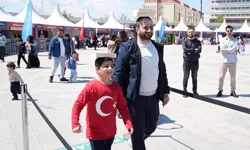 Kocaeli Büyükşehir'in 'Bi Dünya Eğlence'sine koşa koşa geldiler