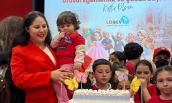 Lösemili çocukların LÖSEV ile 23 Nisan coşkusu