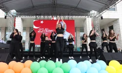 Nilüfer'de Cumhuriyet Meydanı çocukların oldu