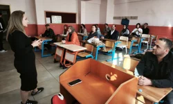 Şehit İlhan Varank İlk-Ortaokulu'ndan güçlü mesaj: Sağlam aile sağlam gelecek