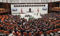 TBMM'den Sumud Filosu saldırısına oy birliğiyle kınama! Korsanlık ve savaş suçudur