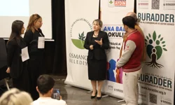Bursa Osmangazi'de Ana Baba Okulu'nda aile içi şiddet konuşuldu