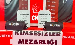 Bursa'da CHP'den Kılıçdaroğlu ve Sarıbal'a mezar taşlı protesto