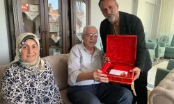 İzmit Belediyesi gazileri yalnız bırakmıyor