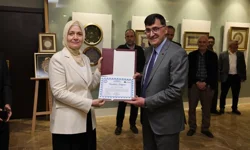 Kütahya'da tezhip sanatı sergisi sanatseverlerle buluştu