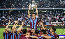 Fırtına durdurulamıyor! Trabzonspor Kupayı Müzesine Götürdü