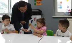Bursa'da Nilüfer Belediyesi çocukların süt tüketimini destekliyor