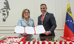 Gaziantep'ten Venezuela'ya yardım çağrısı... Başkan Şahin bir aylık maaşını bağışladı