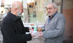 Kayseri Kocasinan'dan evlere sıcak yemek servisi
