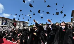 Türkiye'de yükseköğretim mezuniyetinde rekor artış! Gençlerin yarısına yakını üniversite mezunu
