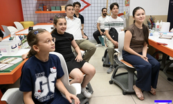 Manas Üniversitesi öğrencilerinden Gaziosmanpaşa Belediyesi'ne ziyaret...
