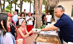 Antalya Muratpaşa'da 'engelsiz' ikram