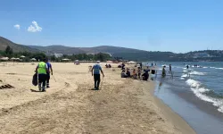 Efes Selçuk sahillerinde temizlik mesaisi devam ediyor